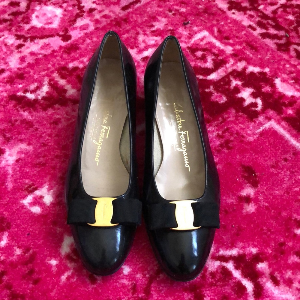 Salvatore Ferragamo flats